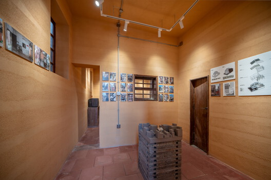 Echoes of Home : Adaptive Reuse of a Vernacular House / CM Design Echoes of Home : Adaptive Reuse of a Vernacular House / CM Design - Interior Photography, Wood