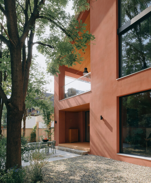 House of  Rasing the Umbrella / Chaoffice - Interior Photography