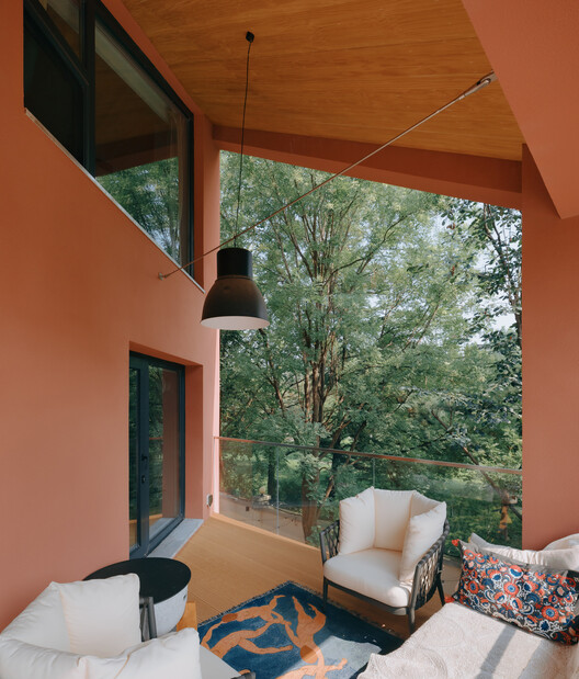 House of  Rasing the Umbrella / Chaoffice - Interior Photography
