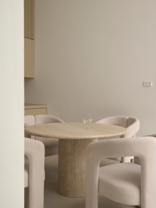 The Earth Crew Headquarters / pinto - Interior Photography
