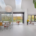 Woonhuis Heenvliet  / Studio Brandvries - Interior Photography, Extension, Lighting, Chair