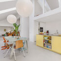Woonhuis Heenvliet  / Studio Brandvries - Interior Photography, Extension, Kitchen, Lighting, Table, Chair, Countertop