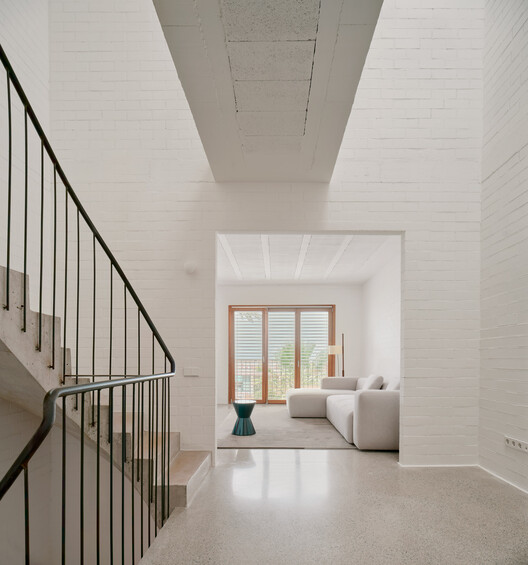 Casa PR21 / Alventosa Morell Arquitectes Casa PR21 / Alventosa Morell Arquitectes - Interior Photography, Stairs, Wood