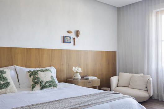 Damata House / Melina Romano Damata House / Melina Romano - Interior Photography, Bedroom, Bed, Wood, Lighting