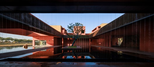 Jiashan Dayun Landison Manor / HB ARCHITECTS + NATURE TIME ART Jiashan Dayun Landison Manor / HB ARCHITECTS + NATURE TIME ART - Image 12 of 36