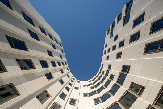 OMA/Jason Long and Y.A. Studio Complete 730 Stanyan Affordable Housing Development in San Francisco - Image 17 of 27
