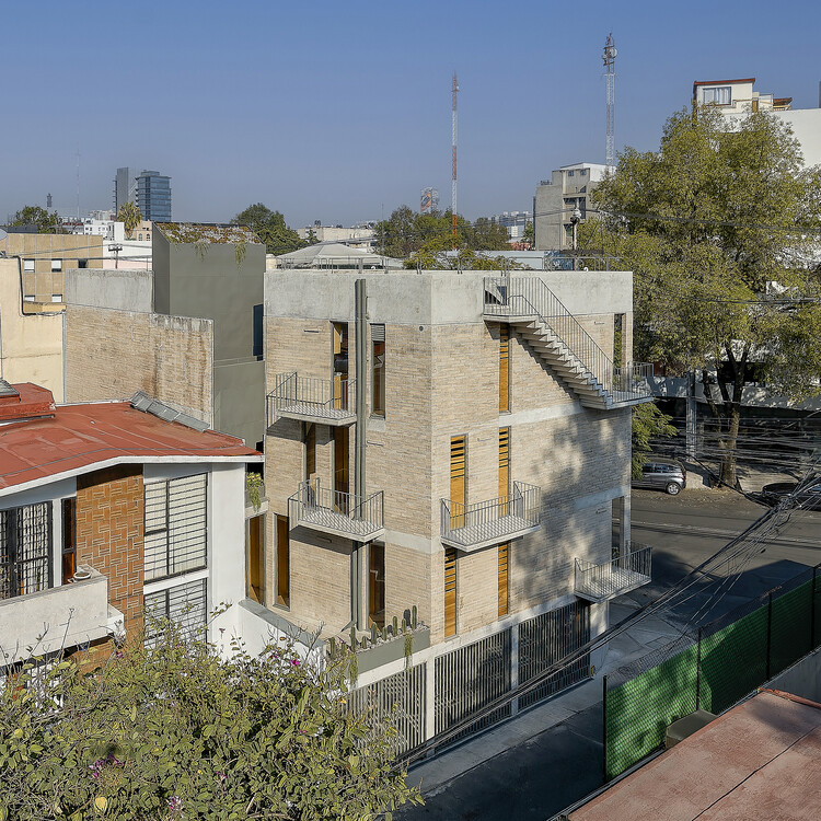 Porfirio Building / ViGa Arquitectos