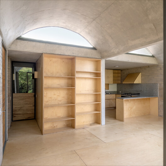 Porfirio Building / ViGa Arquitectos Porfirio Building / ViGa Arquitectos - Interior Photography, Wood, Concrete