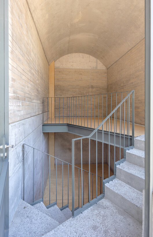 Porfirio Building / ViGa Arquitectos Porfirio Building / ViGa Arquitectos - Image 3 of 23