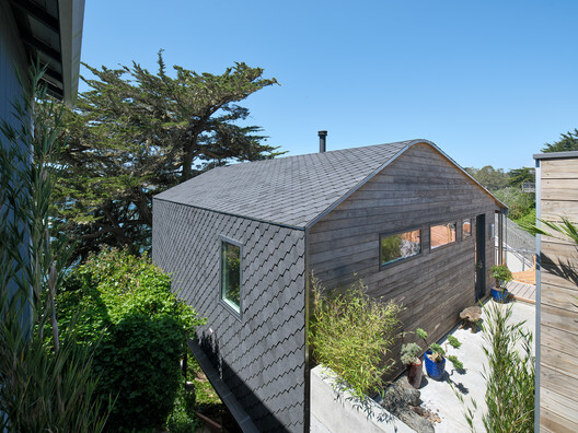 Mr. Fool Moves a Mountain / Schwartz and Architecture Mr. Fool Moves a Mountain / Schwartz and Architecture - Exterior Photography