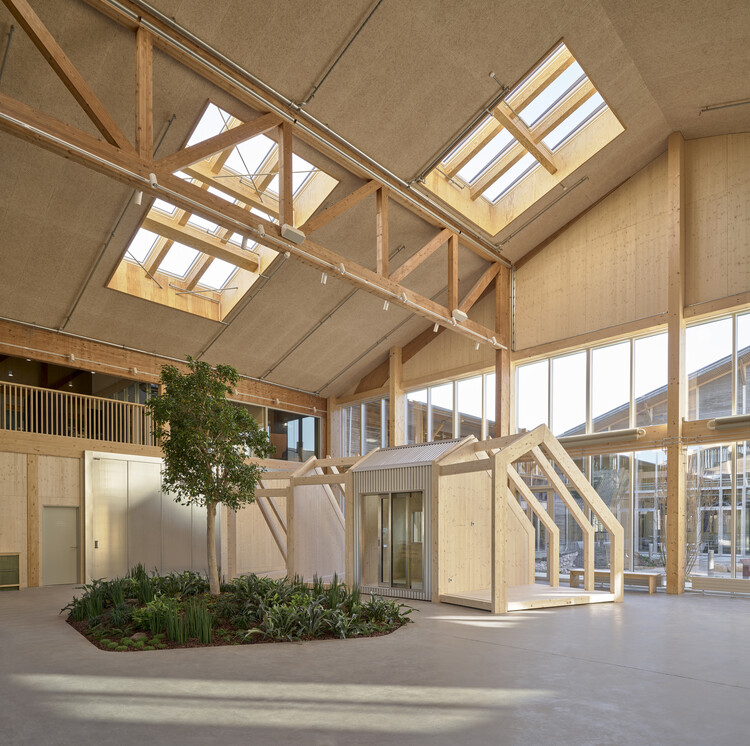 5 Women in the Building Industry Share How They Bring Light to Life - Image 6 of 20