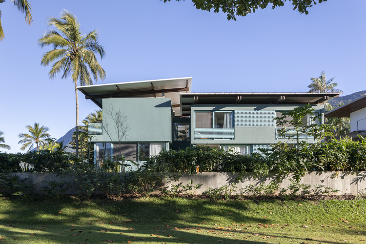 Casa en el litoral Norte de São Paulo / André Vainer Arquitetos - Fotografía exterior, Casas, Balcón
