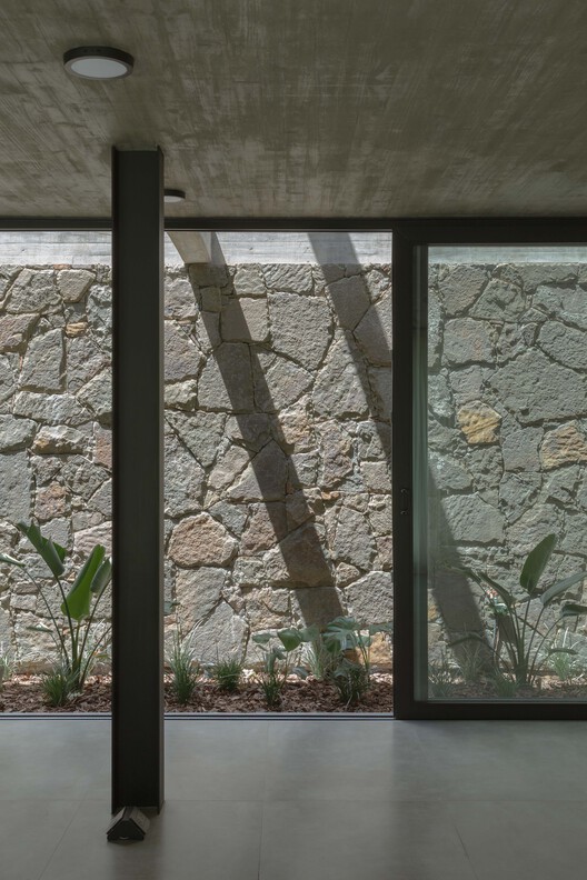 H1 House / Genovesi Arquitectos H1 House / Genovesi Arquitectos - Image 8 of 32