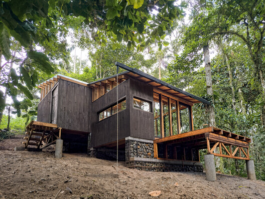 Chocó Pambil Refuge / Minqa Atelier Chocó Pambil Refuge / Minqa Atelier - Exterior Photography, Wood, Forest, Beam
