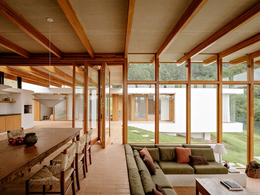 Yoshi House / AR Arquitetos Yoshi House / AR Arquitetos - Interior Photography, Wood, Beam