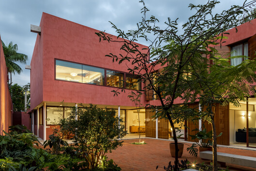 House in São Paulo / André Vainer Arquitetos House in São Paulo / André Vainer Arquitetos - Exterior Photography