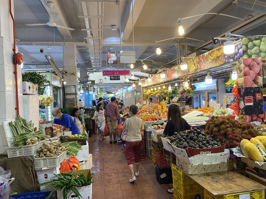 The Public Kitchen: How Asian Markets Turn Eating Into Civic Life The Public Kitchen: How Asian Markets Turn Eating Into Civic Life - Image 4 of 17