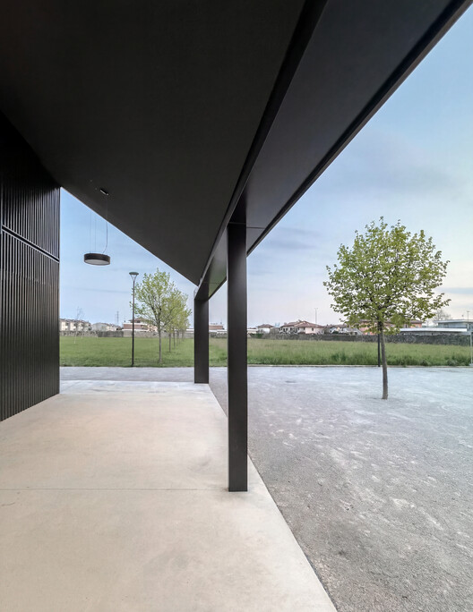Pavilion in Brolo Park / CN10 architetti Pavilion in Brolo Park / CN10 architetti - Image 4 of 34