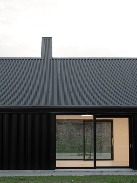 Pavilion in Brolo Park / CN10 architetti Pavilion in Brolo Park / CN10 architetti - Image 6 of 34