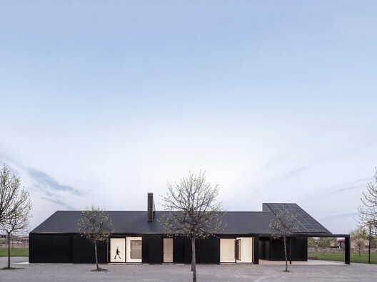 Pavilion in Brolo Park / CN10 architetti Pavilion in Brolo Park / CN10 architetti - Image 17 of 34