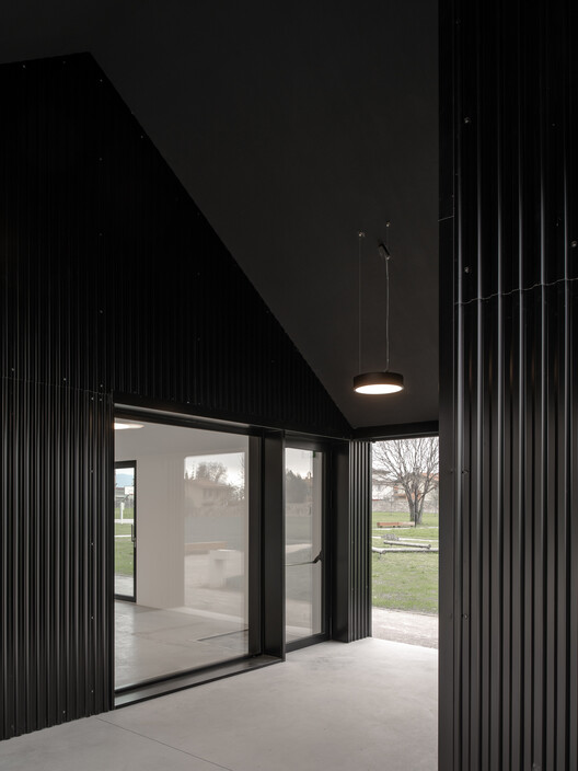 Pavilion in Brolo Park / CN10 architetti Pavilion in Brolo Park / CN10 architetti - Interior Photography