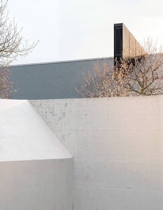 Pavilion in Brolo Park / CN10 architetti Pavilion in Brolo Park / CN10 architetti - Image 20 of 34