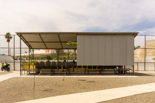 Abejas Sports and Recreation Center / border arquitectos Abejas Sports and Recreation Center / border arquitectos - Image 13 of 19