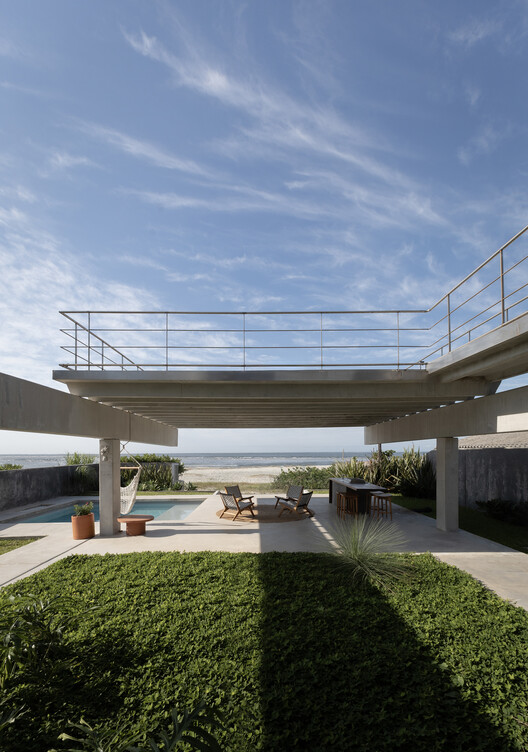 Casa Guaratuba / Estúdio 41 - Fotografía exterior
