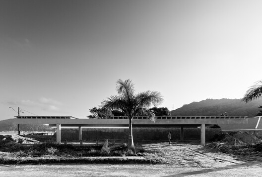 Guaratuba House / Estúdio 41 - Image 25 of 35