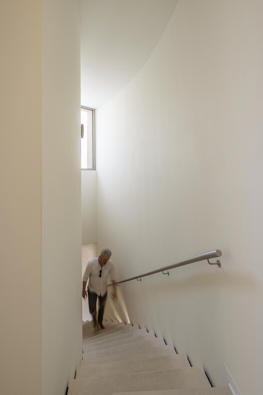 São João Pharmacy / Tsou Arquitectos São João Pharmacy / Tsou Arquitectos - Interior Photography