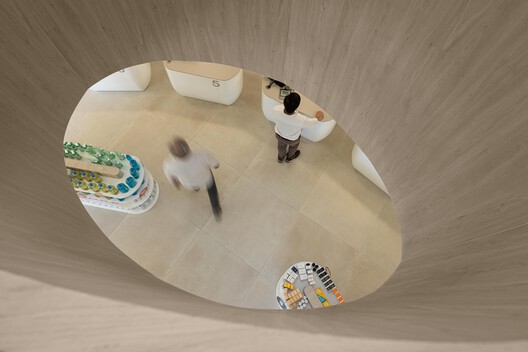 São João Pharmacy / Tsou Arquitectos São João Pharmacy / Tsou Arquitectos - Interior Photography