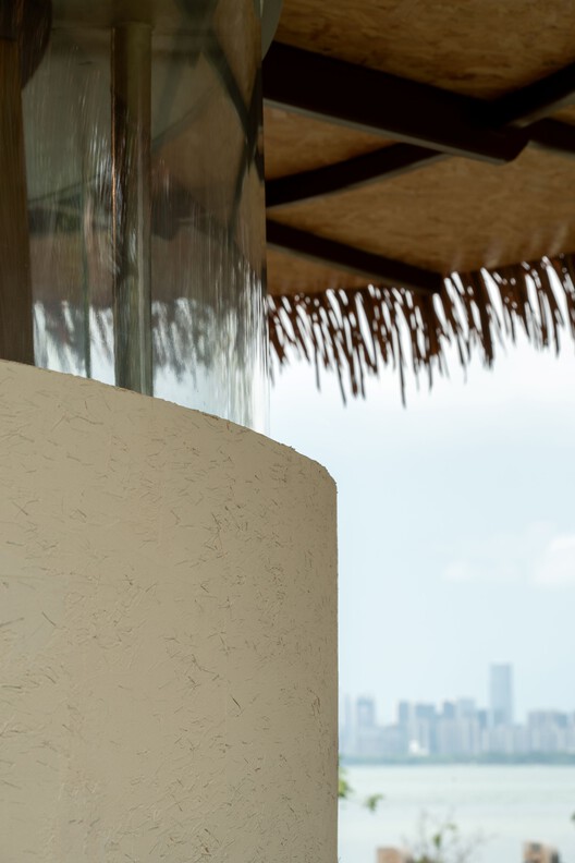 A Leaf Canopy by the Sea / Studio 10 A Leaf Canopy by the Sea / Studio 10 - Image 19 of 34