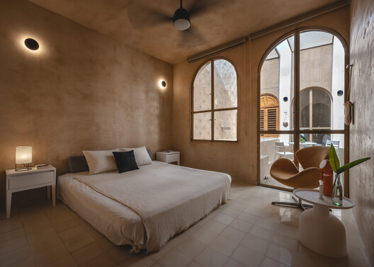 Hermitage House C70 / ASMD Taller Arquitectura Hermitage House C70 / ASMD Taller Arquitectura - Interior Photography, Bedroom, Lighting, Bed