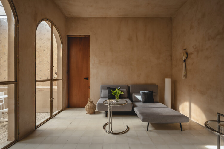Hermitage House C70 / ASMD Taller Arquitectura - Interior Photography, Chair, Concrete