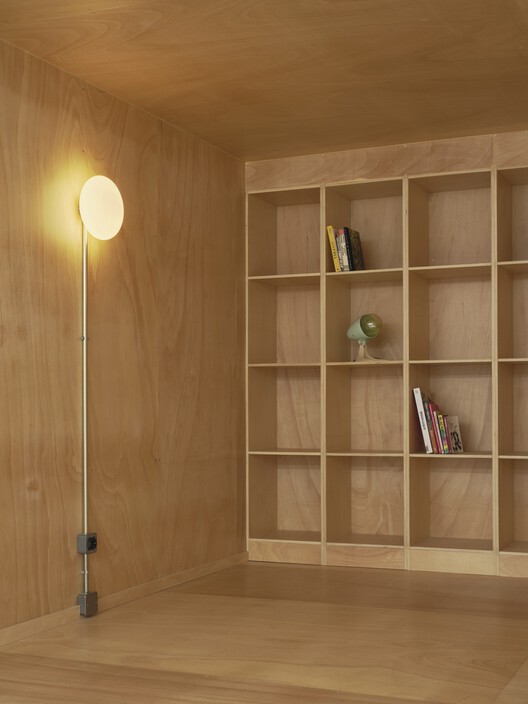 Hybrid Infrastructure Doble Erre / Morphism Hybrid Infrastructure Doble Erre / Morphism - Interior Photography, Closet, Wood