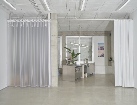 Hybrid Infrastructure Doble Erre / Morphism Hybrid Infrastructure Doble Erre / Morphism - Interior Photography