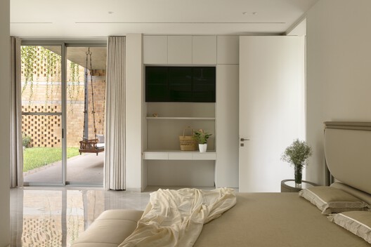 Twilight House / Spacefiction Studio Twilight House / Spacefiction Studio - Interior Photography, Bedroom, Wood, Bed, Lighting, Door