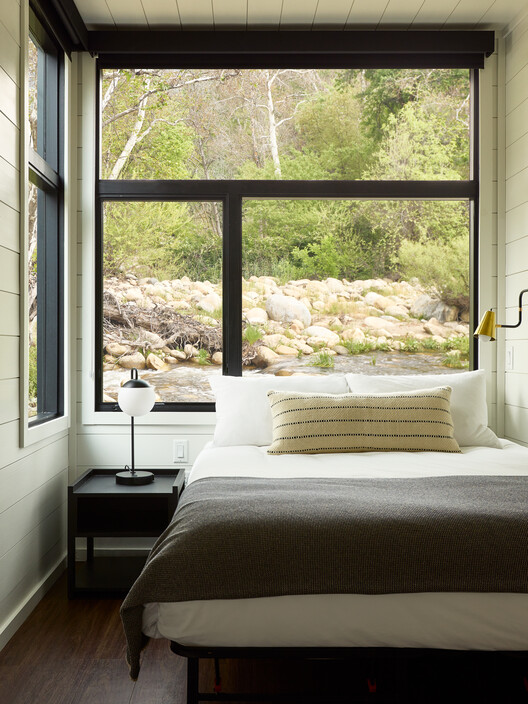 Autocamp Sequoia / Waechter Architecture Autocamp Sequoia / Waechter Architecture - Interior Photography, Bedroom, Bed, Wood, Lighting, Glass