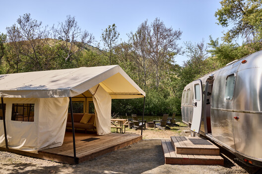 Autocamp Sequoia / Waechter Architecture Autocamp Sequoia / Waechter Architecture - Exterior Photography