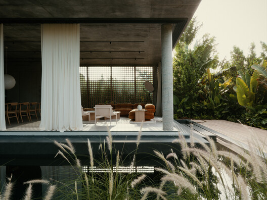 Cherokee House / STUDIO KP2 Cherokee House / STUDIO KP2 - Image 2 of 13