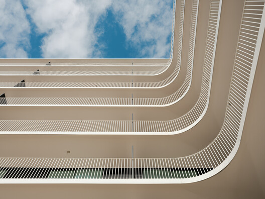 Nooba Building / Saraiva + Associados Nooba Building / Saraiva + Associados - Image 3 of 12