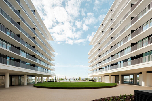 Nooba Building / Saraiva + Associados Nooba Building / Saraiva + Associados - Exterior Photography