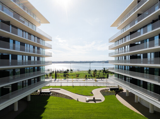 Nooba Building / Saraiva + Associados Nooba Building / Saraiva + Associados - Exterior Photography