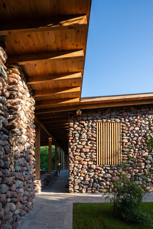 Country House in Boladala Village / ARC Architects Country House in Boladala Village / ARC Architects - Exterior Photography, Wood