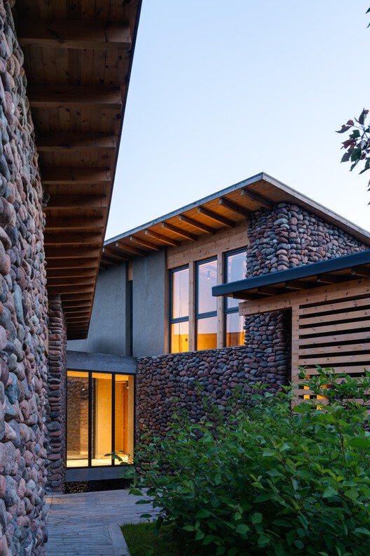 Country House in Boladala Village / ARC Architects Country House in Boladala Village / ARC Architects - Exterior Photography