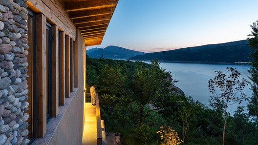 Country House in Boladala Village / ARC Architects Country House in Boladala Village / ARC Architects - Exterior Photography, Waterfront, Coast, Balcony