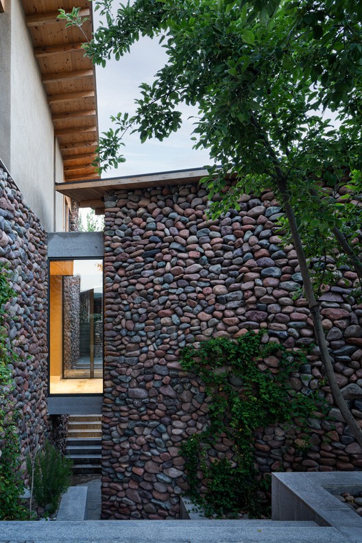 Country House in Boladala Village / ARC Architects Country House in Boladala Village / ARC Architects - Exterior Photography