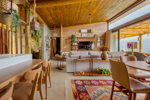 C.E. House / Dall'Ovo Magalhães Arquitetura C.E. House / Dall'Ovo Magalhães Arquitetura - Interior Photography, Dining room, Wood, Chair