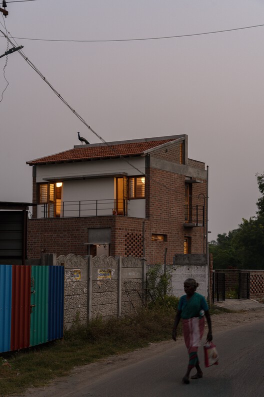 The Threshold House / Madras Spaces The Threshold House / Madras Spaces - Exterior Photography