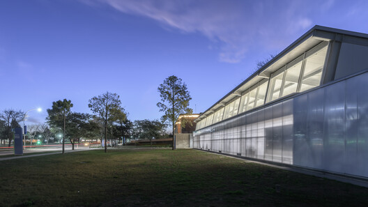 HUB UCC. Universidad Católica de Córdoba Innovation Space / BLT Arquitectos HUB UCC. Universidad Católica de Córdoba Innovation Space / BLT Arquitectos - Exterior Photography